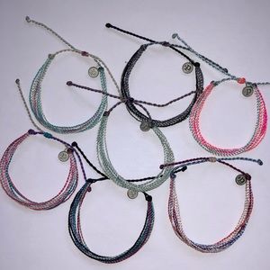 7 Pura Vida Bracelets